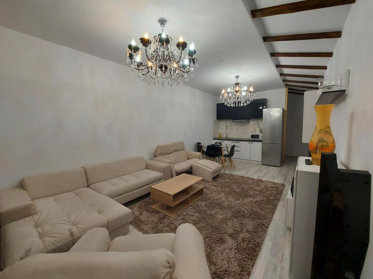 Apartmán Jolie Art Brăila Exteriér fotografie