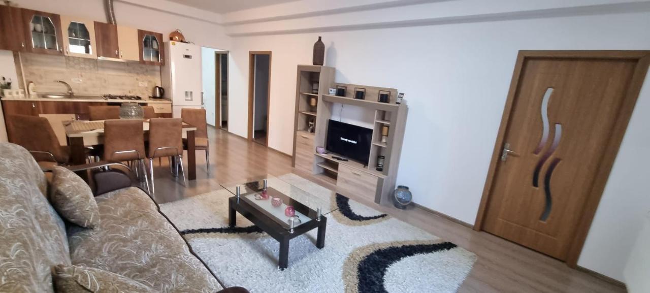 Apartmán Jolie Art Brăila Exteriér fotografie