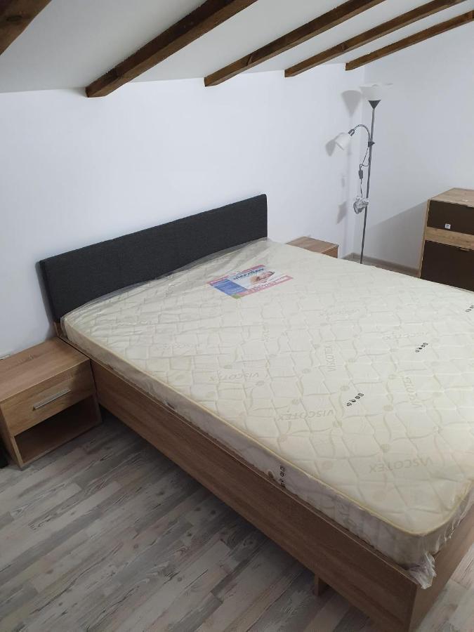 Apartmán Jolie Art Brăila Exteriér fotografie